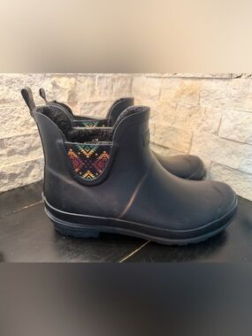 Pendleton Sierra Sunset Chelsea Faux Fur Lined Rubber Boots Aztec Women’s 10